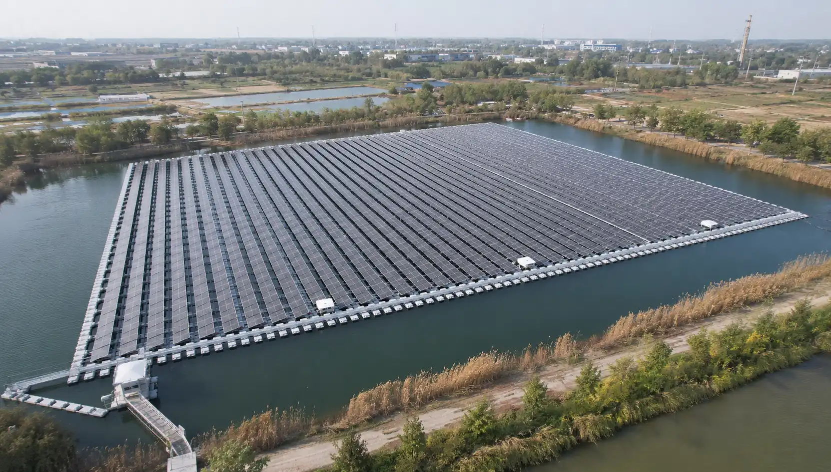 Floating solar mounting solutions manufactured by SR Solar installed on a water reservoir project.