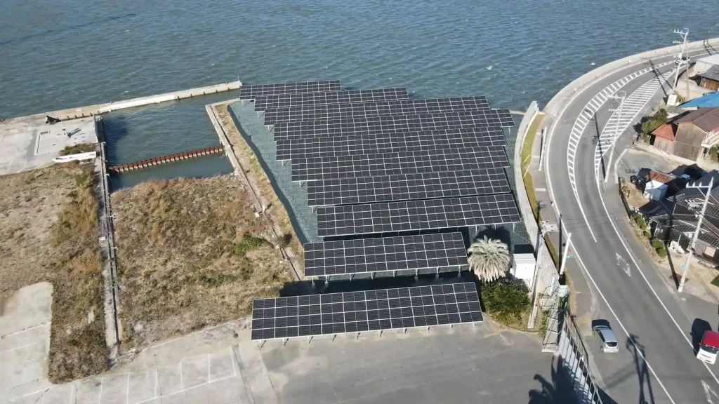 Drone shot of optimized ground utility racking systems manufactured factory-direct by wholesale supplier SR Solar.